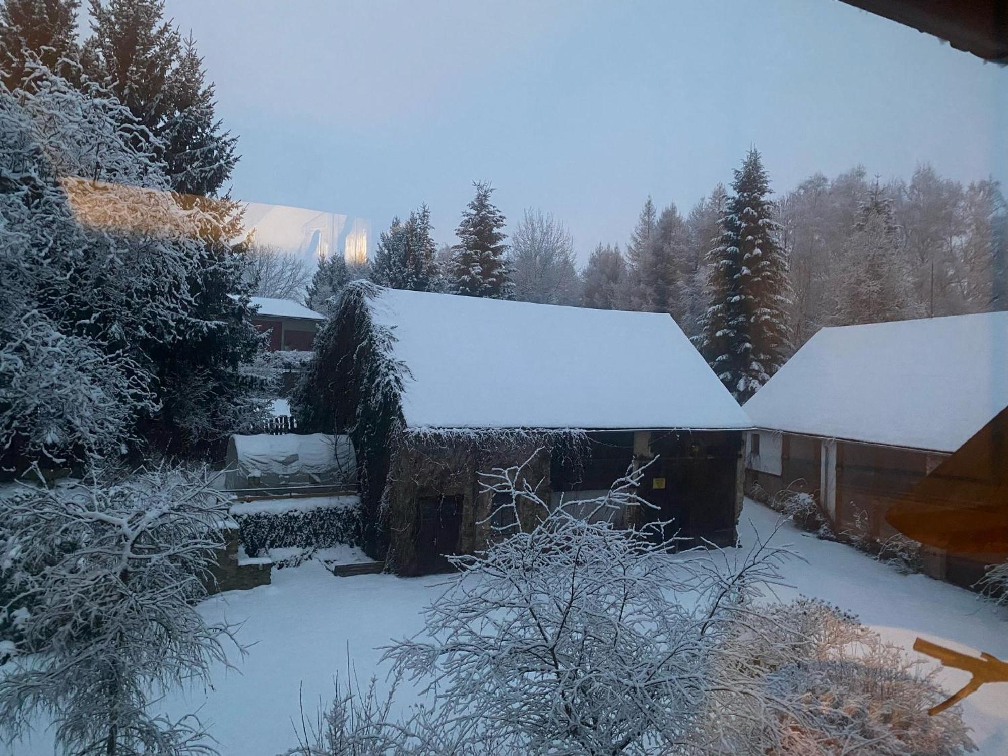 Apartmany Dolni Vitkov Chrastava Bagian luar foto